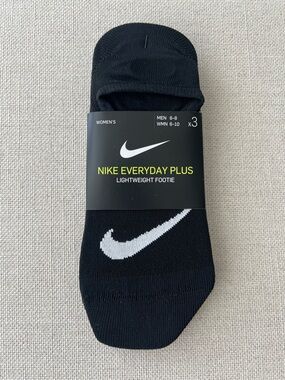 NIKE Everyday Lightweight Footie Socks Set of 3